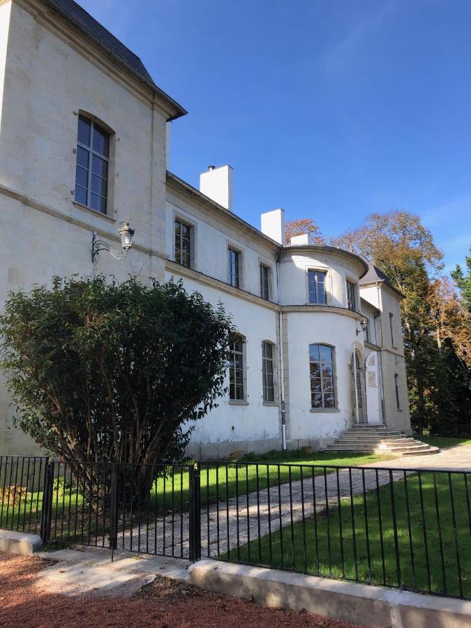 Chateau De Charmeil- Vichy Chambres D'Hotes المظهر الخارجي الصورة