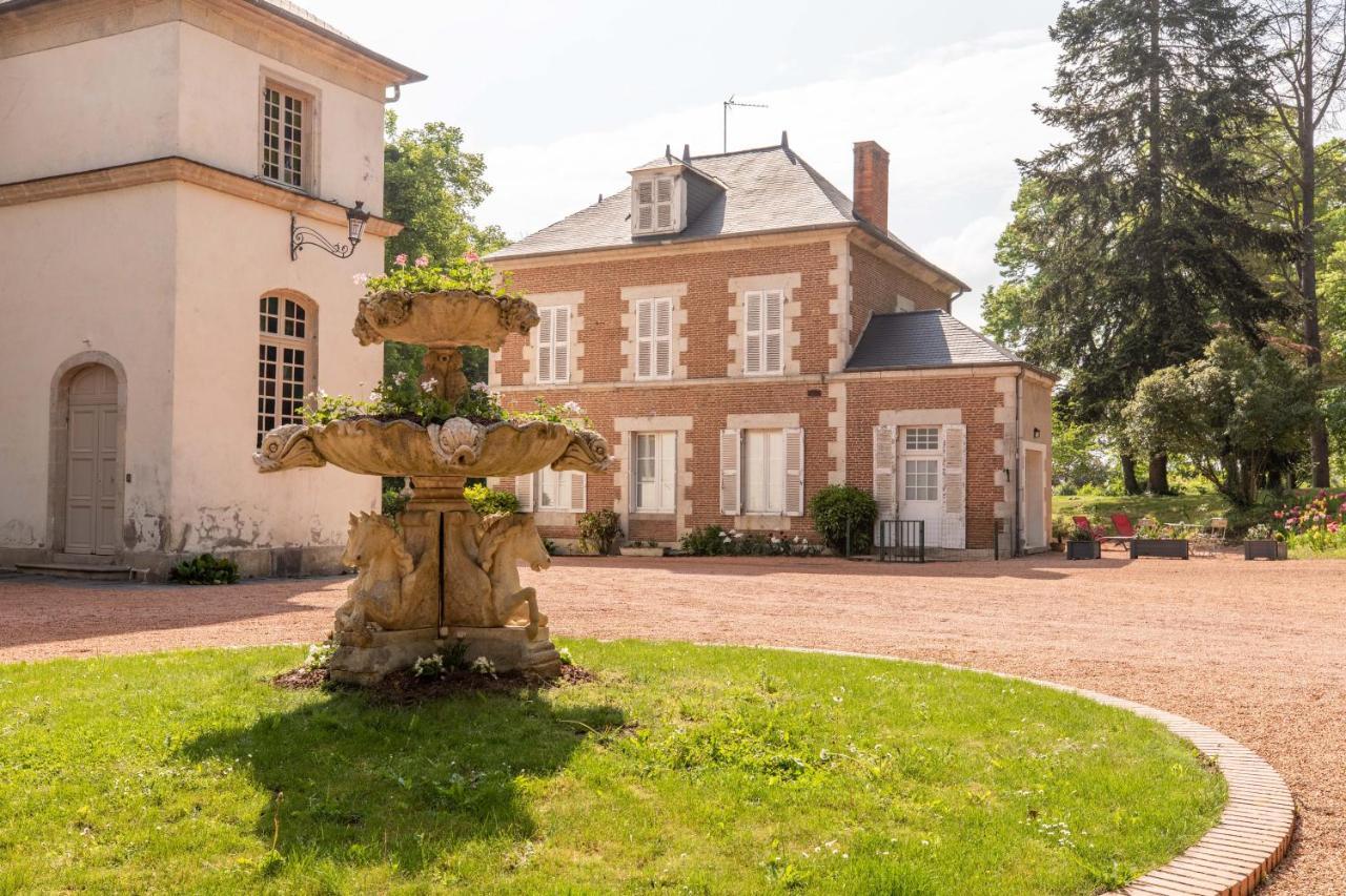 Chateau De Charmeil- Vichy Chambres D'Hotes المظهر الخارجي الصورة
